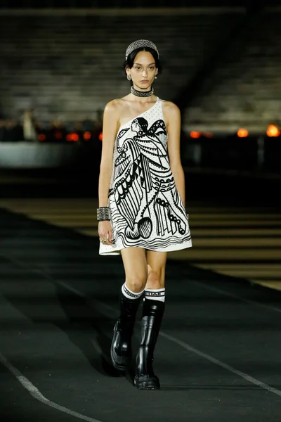 Look 67